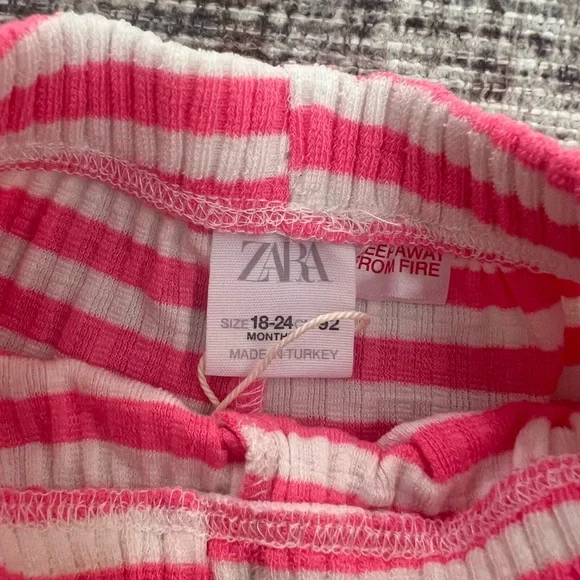 Zara striped shorts NWOT 18/24M - Picture 3 of 3